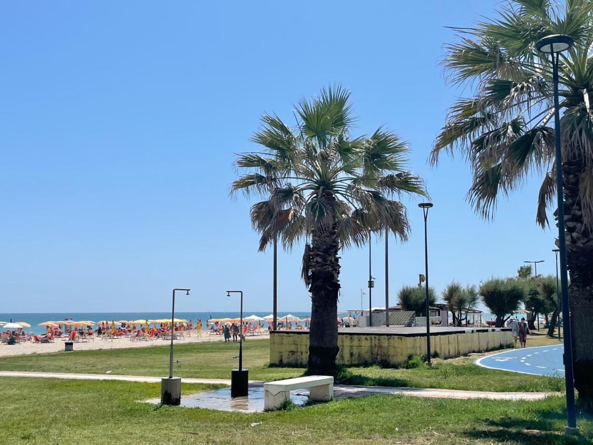 Punto Di Osservazione Lido di Fermo Εξωτερικό φωτογραφία